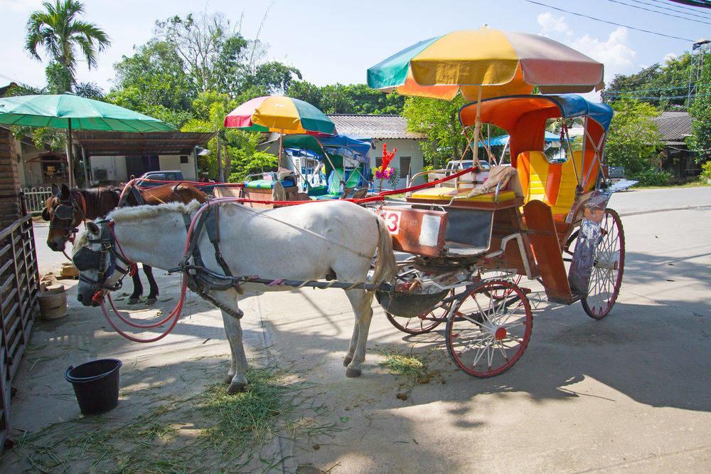 Wiang Kum Kam Resort Chiang Mai Bagian luar foto