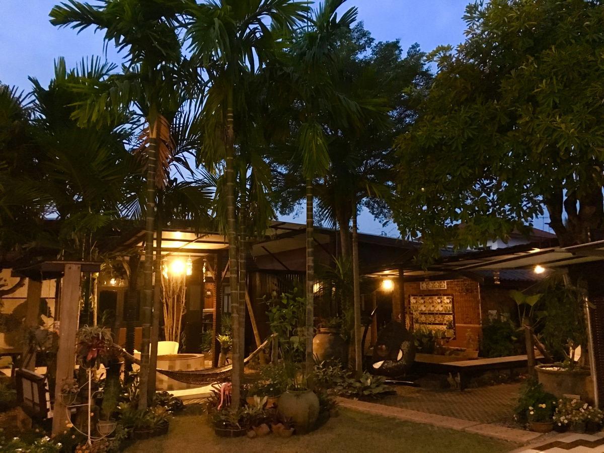 Wiang Kum Kam Resort Chiang Mai Bagian luar foto