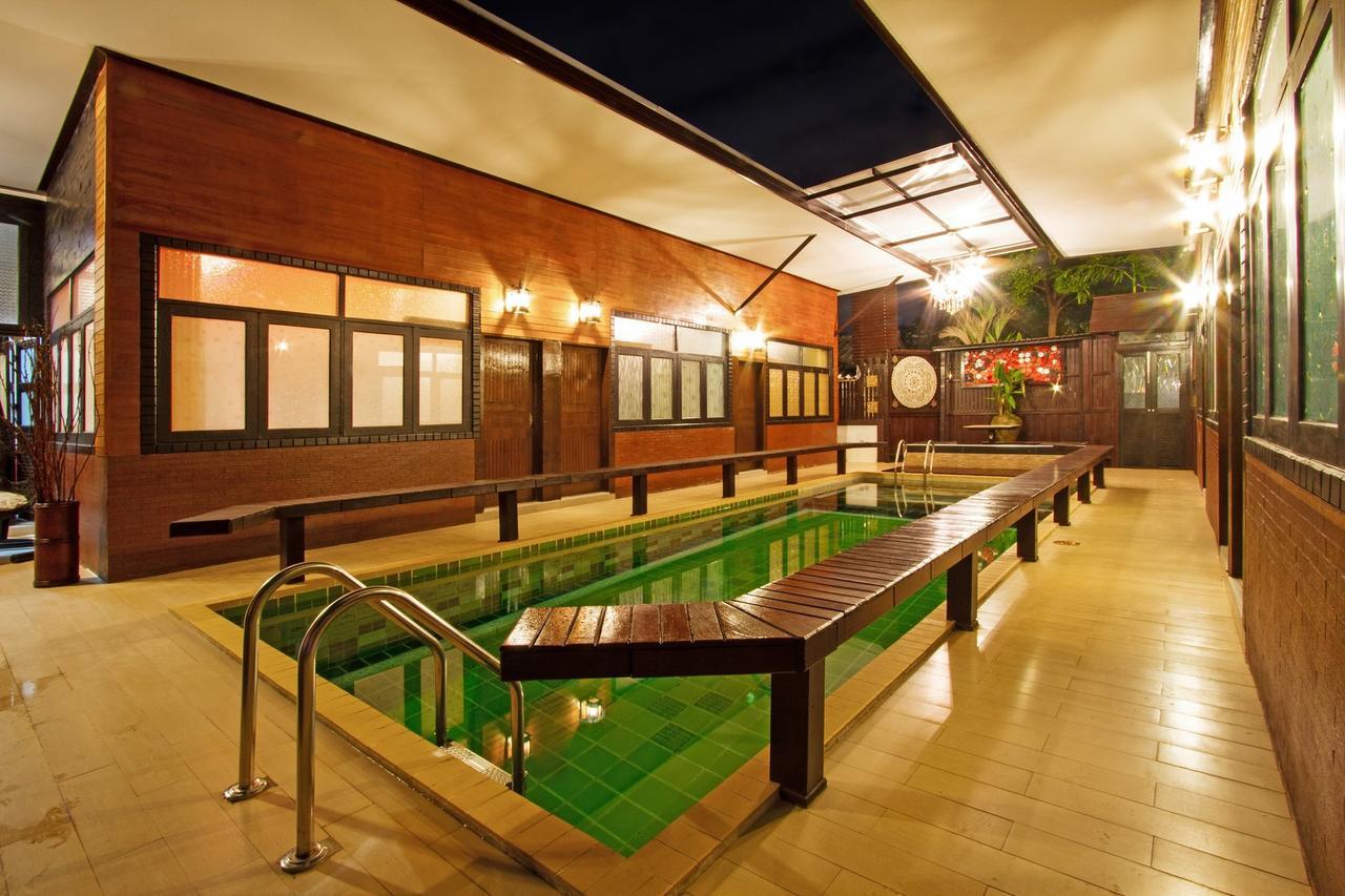 Wiang Kum Kam Resort Chiang Mai Bagian luar foto