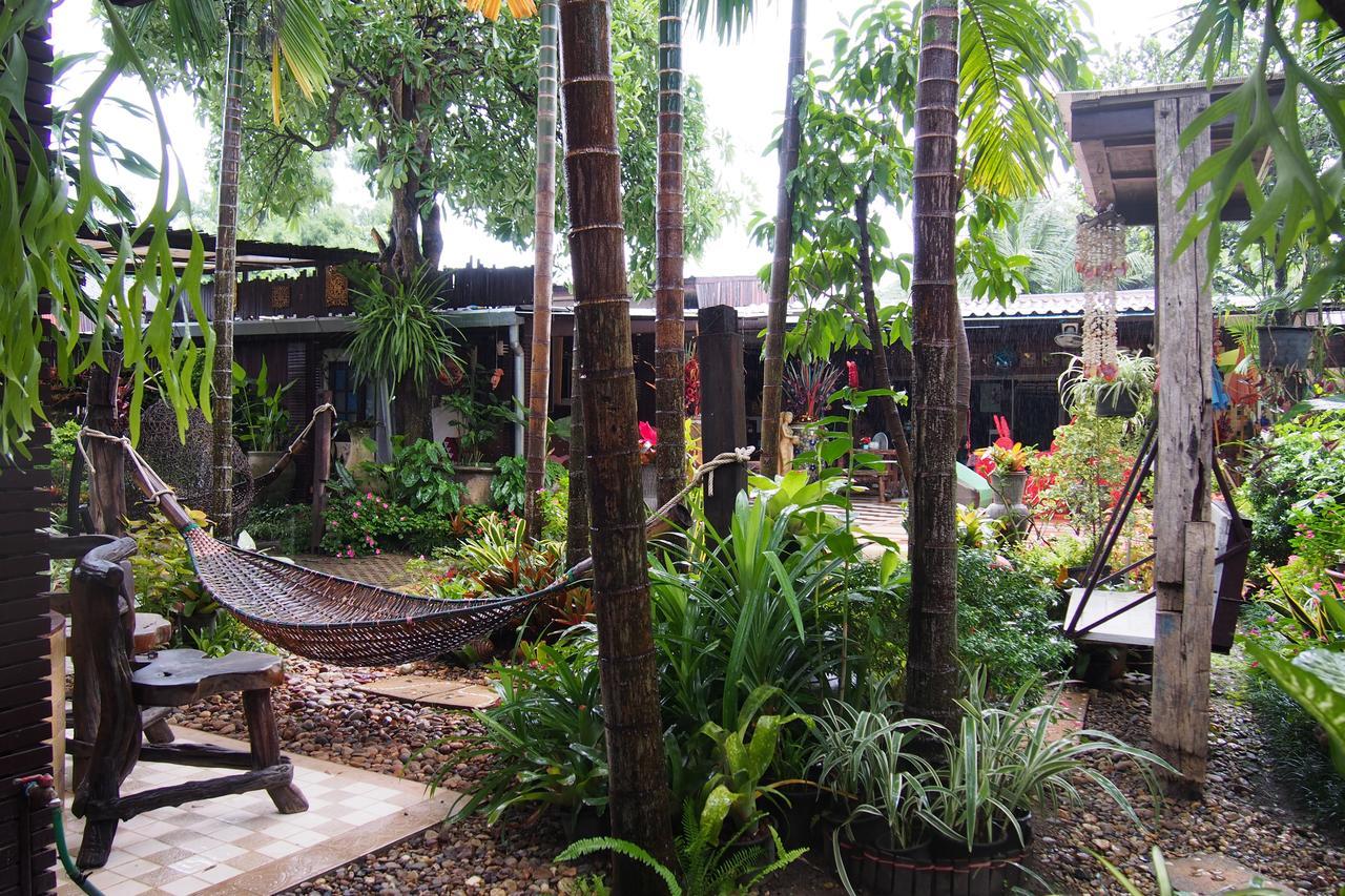 Wiang Kum Kam Resort Chiang Mai Bagian luar foto