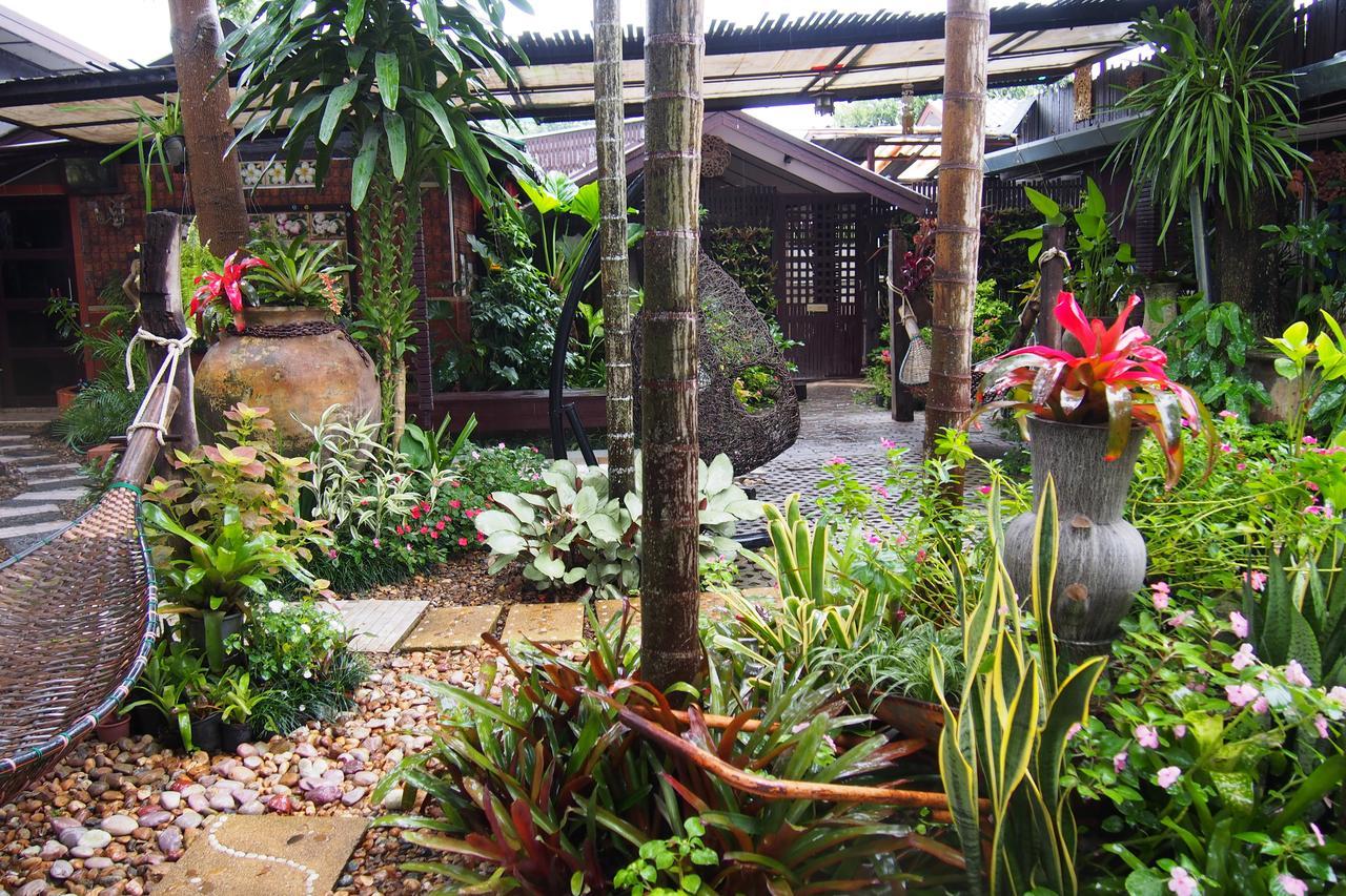 Wiang Kum Kam Resort Chiang Mai Bagian luar foto