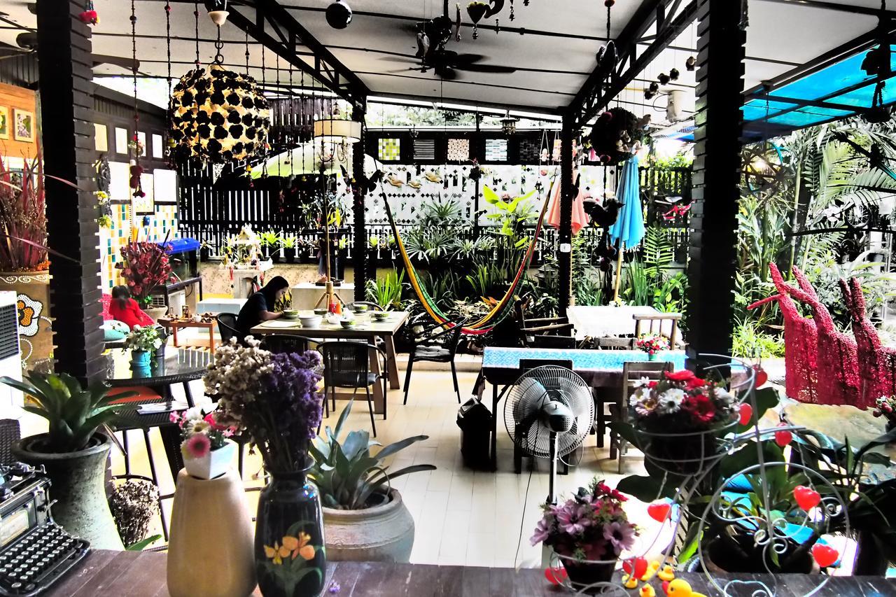 Wiang Kum Kam Resort Chiang Mai Bagian luar foto